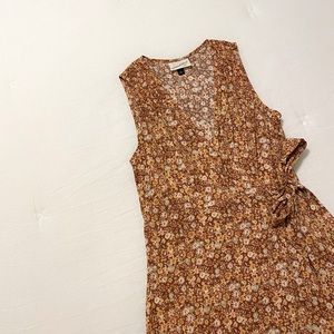 UNIVERSAL THREAD Sleeveless Floral Wrap Dress